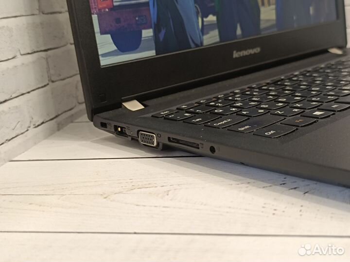 Мощный ноутбук Lenovo core i3/8gb в идеале