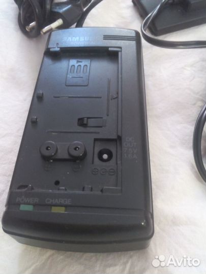 Для видеокамер Samsung (зарядное AA E1P)