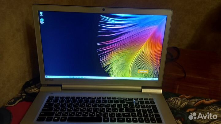 Ноутбук Lenovo ideapad 700-17isk