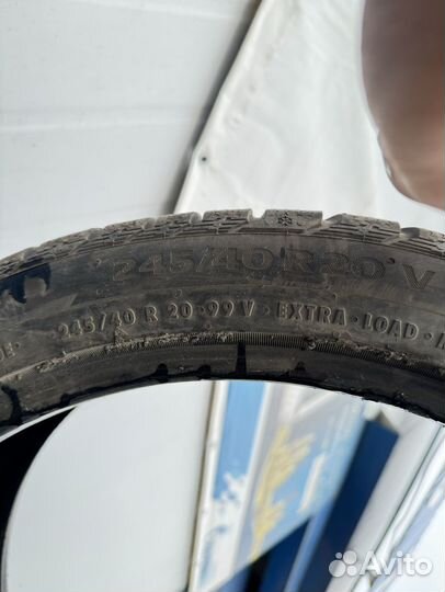 Continental ContiWinterContact TS 860S 245/40 R20