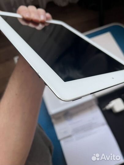 iPad 4 32 wifi + cellular