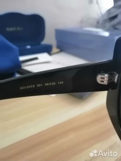 Солнцезащитные очки женские gucci