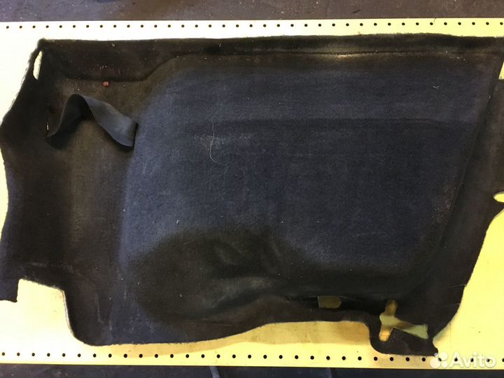 Обшивка багажника правая Форд Фокус Ford Focus 2
