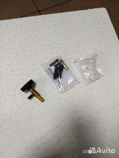 Пневматическая прокачка гидравлических тормозов