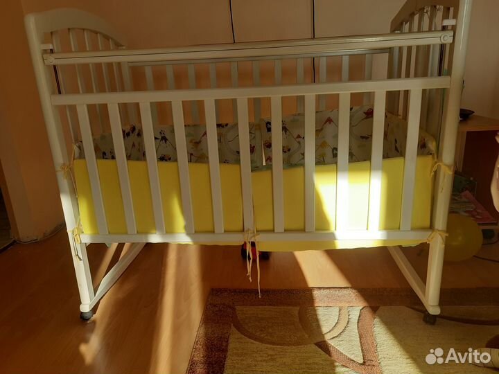 Детская кроватка 12060