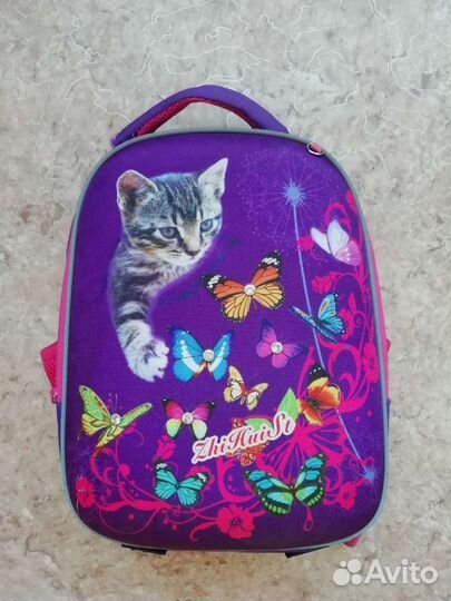 Школьный рюкзак