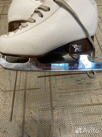 Фигурные коньки risport RF3 pro 230