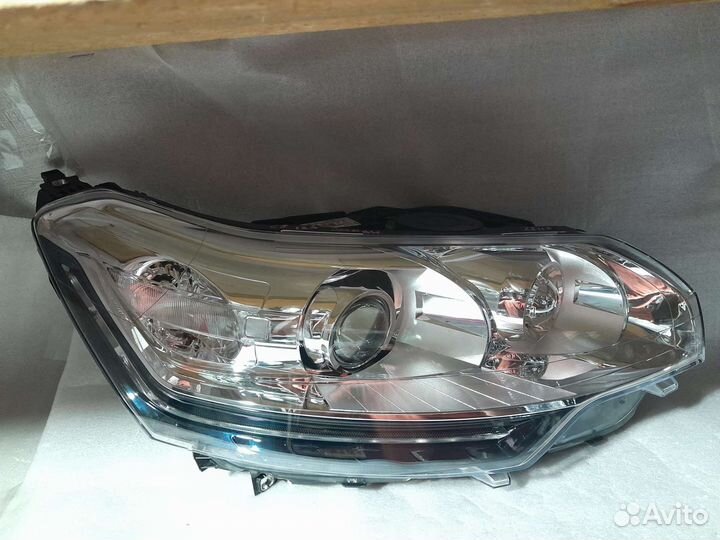 Фара ксенон на ситроен С5 бу для citroen C5