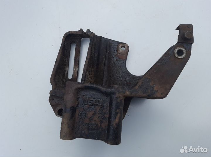 Кронштейн гидроусилителя Mitsubishi Galant 8