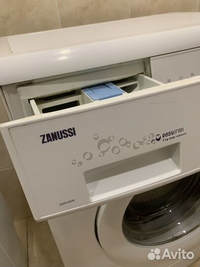 Стиральная машина zanussi в отличном состоянии