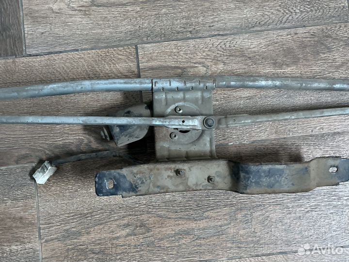 Трапеция стеклоочистителя хундай каунти в сборе