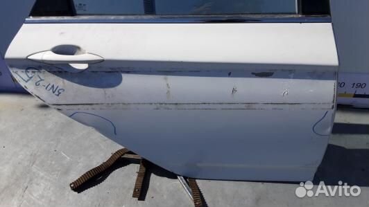 Дверь задняя правая hyundai I40 (5NI25FT01)
