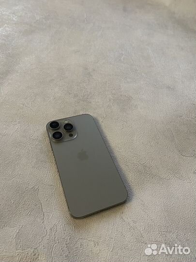 iPhone xr в корпусе 15 pro 256 гб