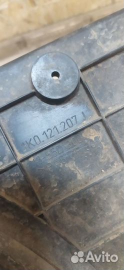 Диффузор вентилятора для Volkswagen Golf V