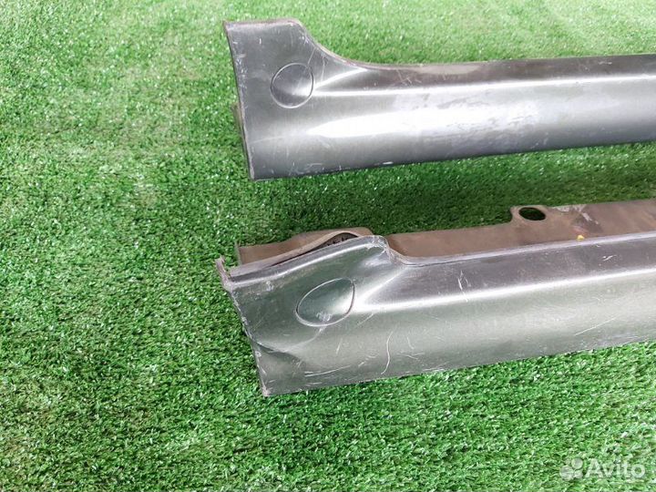 Комплект накладок порогов Toyota Bb NCP30 1NZ-FE