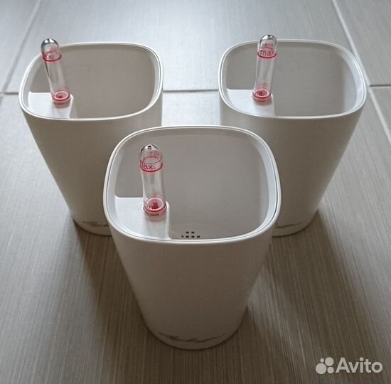 Кашпо с автополивом Lechuza