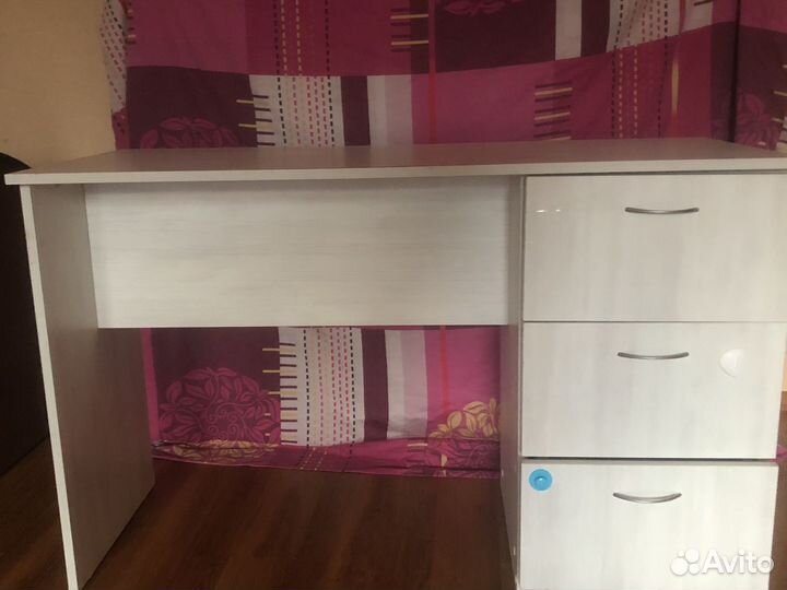 Школьный стол бу