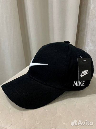 Кепка мужская Nike, черная