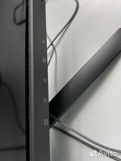 Монитор для компьютера 40 iiyama