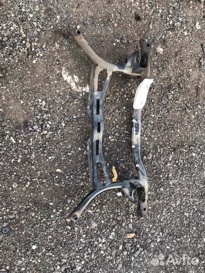 Подрамник задний Volkswagen Jetta 6 1.8 CPR 2017