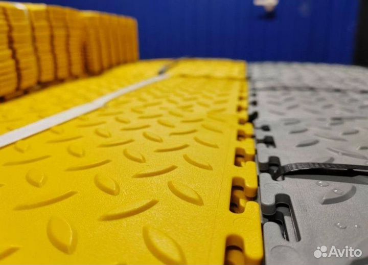 Пвх плитка на склад