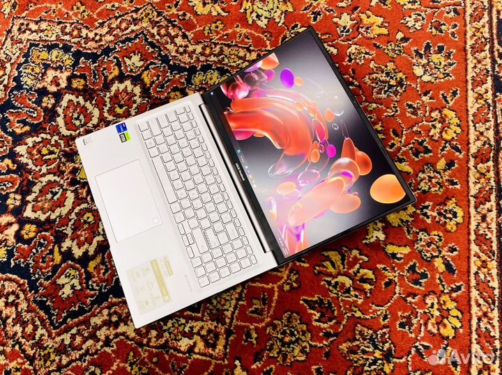 Ноутбук Asus i7 (RTX 4000) Новый
