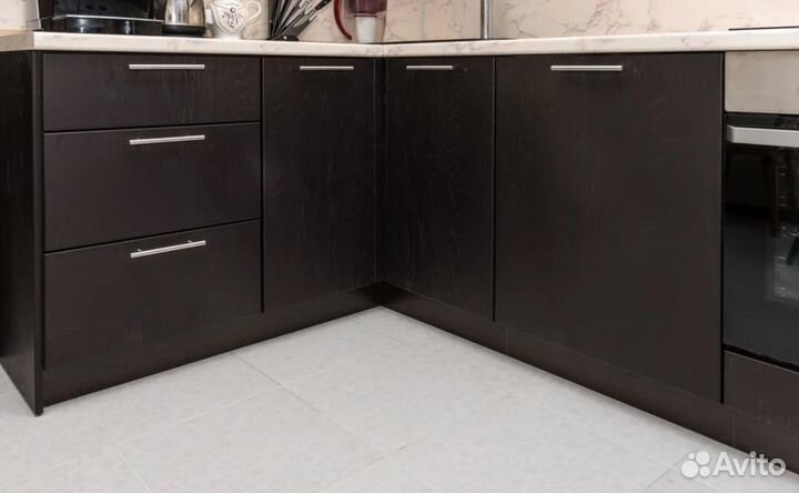 Кухня черно-белая угловая цена за всё