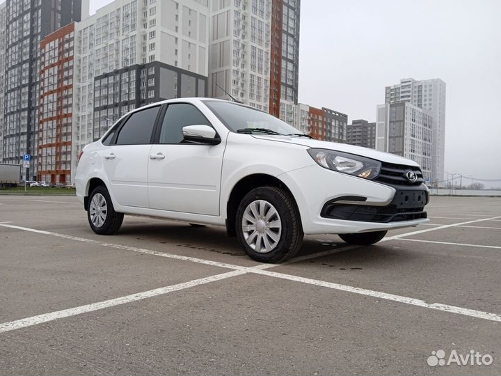 LADA Granta 1.6 МТ, 2023, 165 км