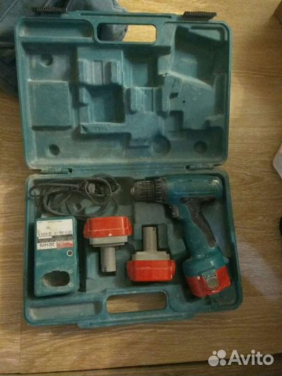 Шуруповерт makita