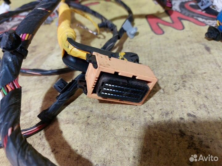 Проводка салона Kia Rio 3 1.6 2014