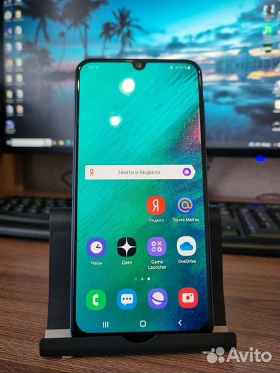 Samsung Galaxy A50, 4/64 ГБ