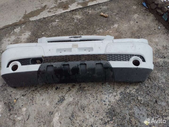 Продам передний бампер