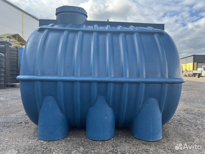 Емкость бак пластиковый 3 куба