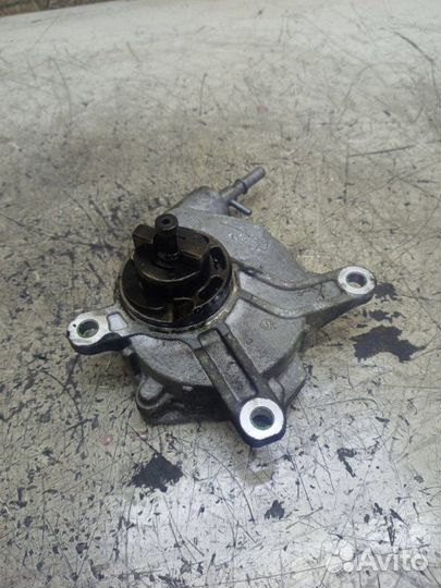 Вакуумный насос Toyota Avensis 1AD-FTV 2006