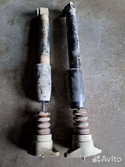 Амортизатор задний Audi A6 C6