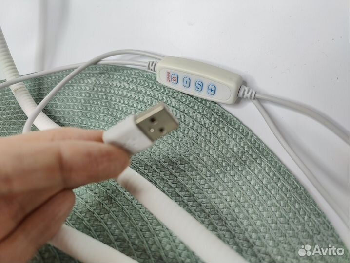 Кольцевая лампа со штативом бу настольная