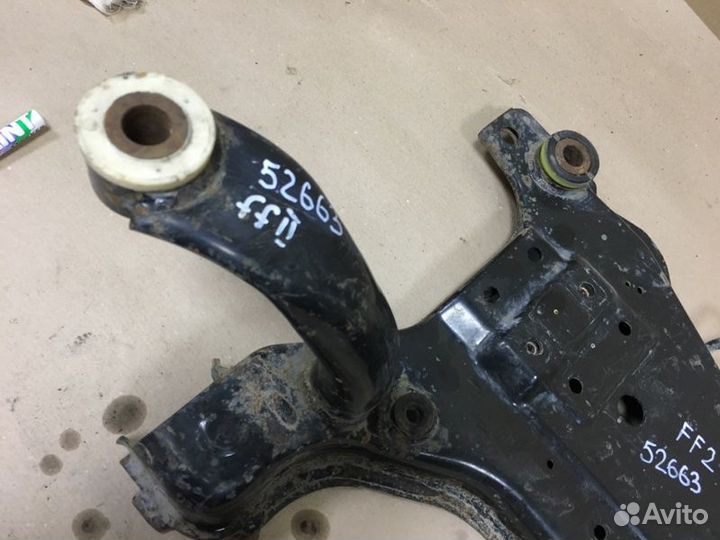 Балка подрамника Ford Focus 2