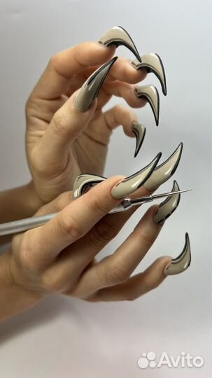 Маникюр, наращивание ногтей, педикюр