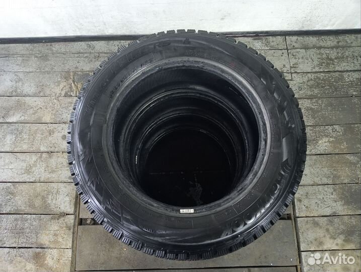 Hankook Winter I'Pike 185/65 R15 92T