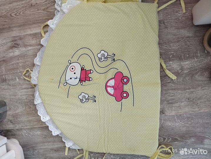 Бортики на кроватку