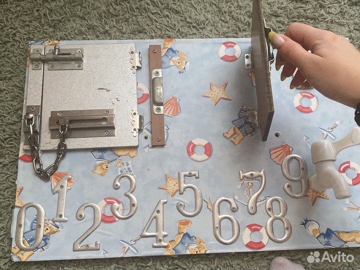 Бизиборд доска с замочками делали сами