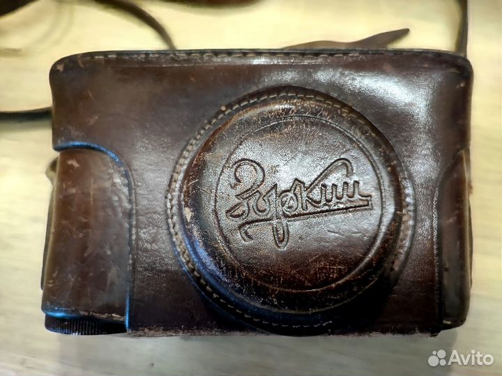 Фотоаппарат Зорький 1952 года