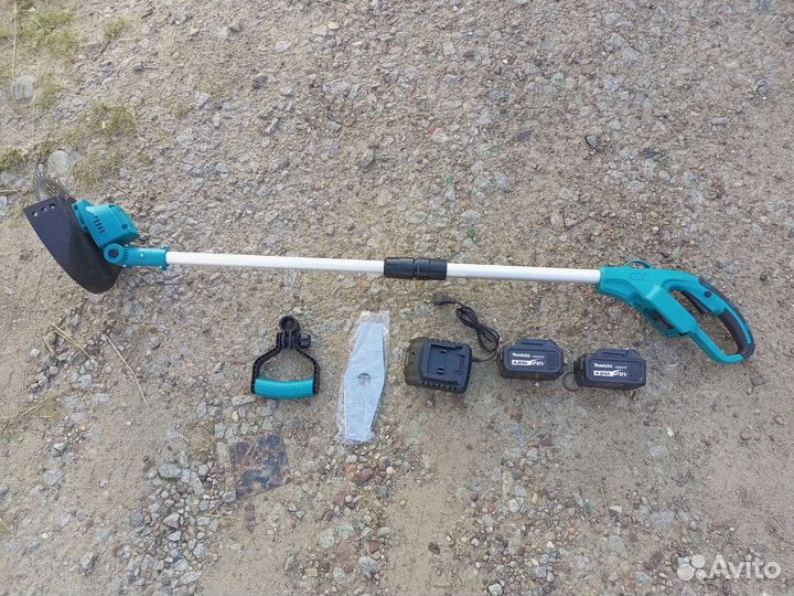 Газонокосилка аккумуляторная