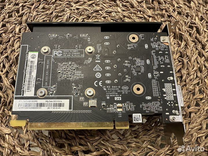 Новая видеокарта Acer GTX 1650 4Gb