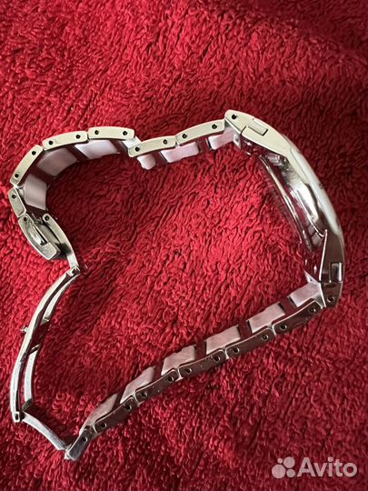 Женские часы Bering