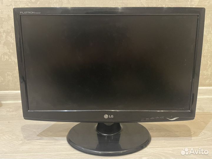 Монитор Lg Flatron 60герц