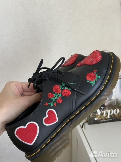 Ботинки женские Dr. Martens 38