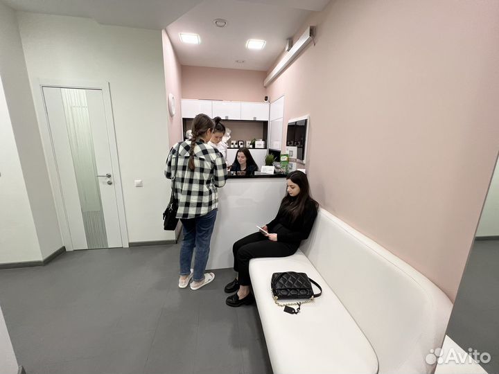 Продаю сеть студий эпиляции с прибылью до 600 000