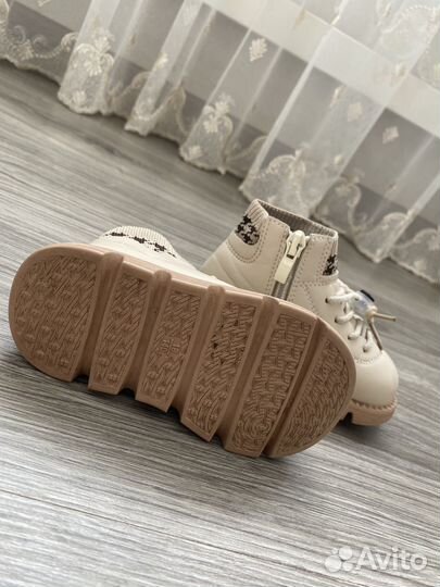 Ботинки демисезонные для малышей