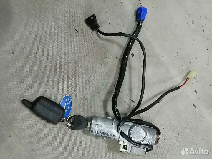 Замок зажигания для Subaru Forester SF5 1997-2000